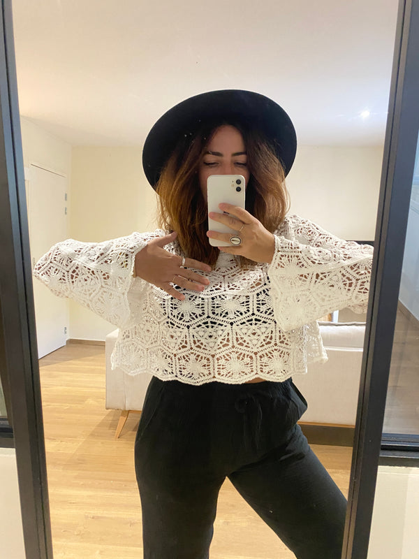Top en crochet blanc bohème