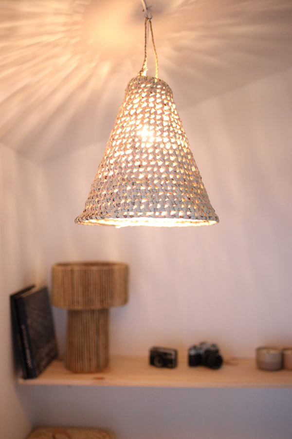 SUSPENSION PALMIER CONE AJOURÉ
