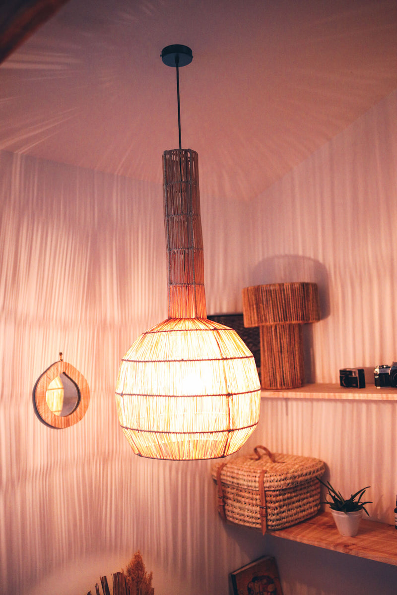 LARGE RAFFIA BOTTLE SUSPENSION