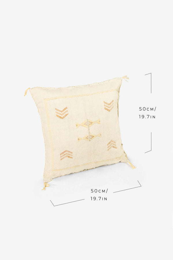 HOUSSE DE COUSSIN SABRA EN SOIE DE CACTUS À MOTIF ROUGE