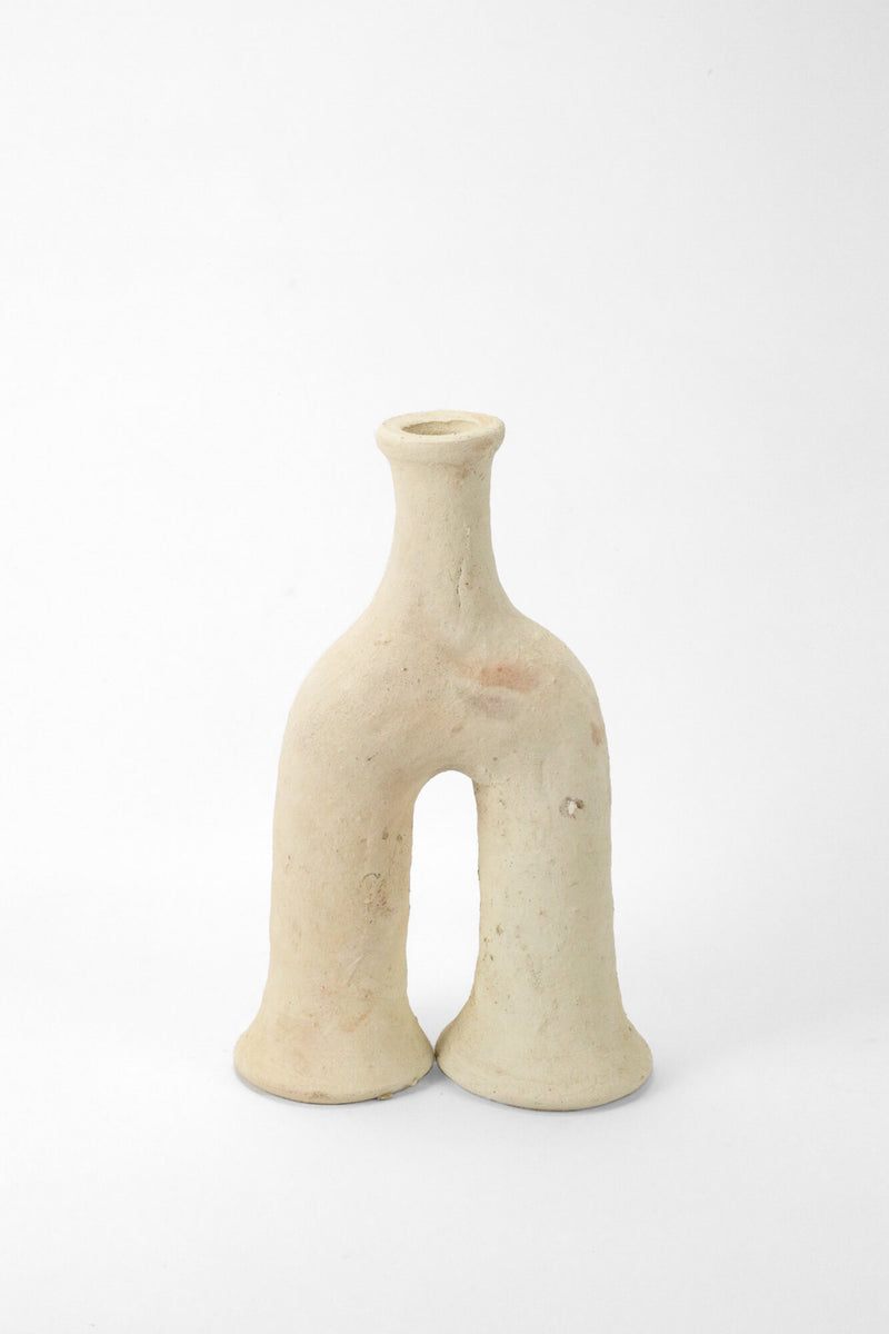 TAMEGROUTE POTTERY VASE WITH TWO LEGS